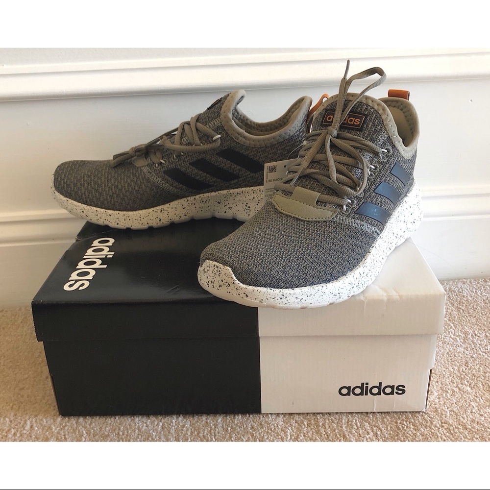 NIB Adidas Men’s Lite Racer Sneakers 👟